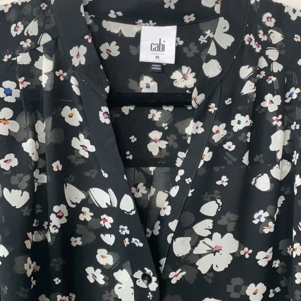 Cabi Delight Top - Picture 3 of 14